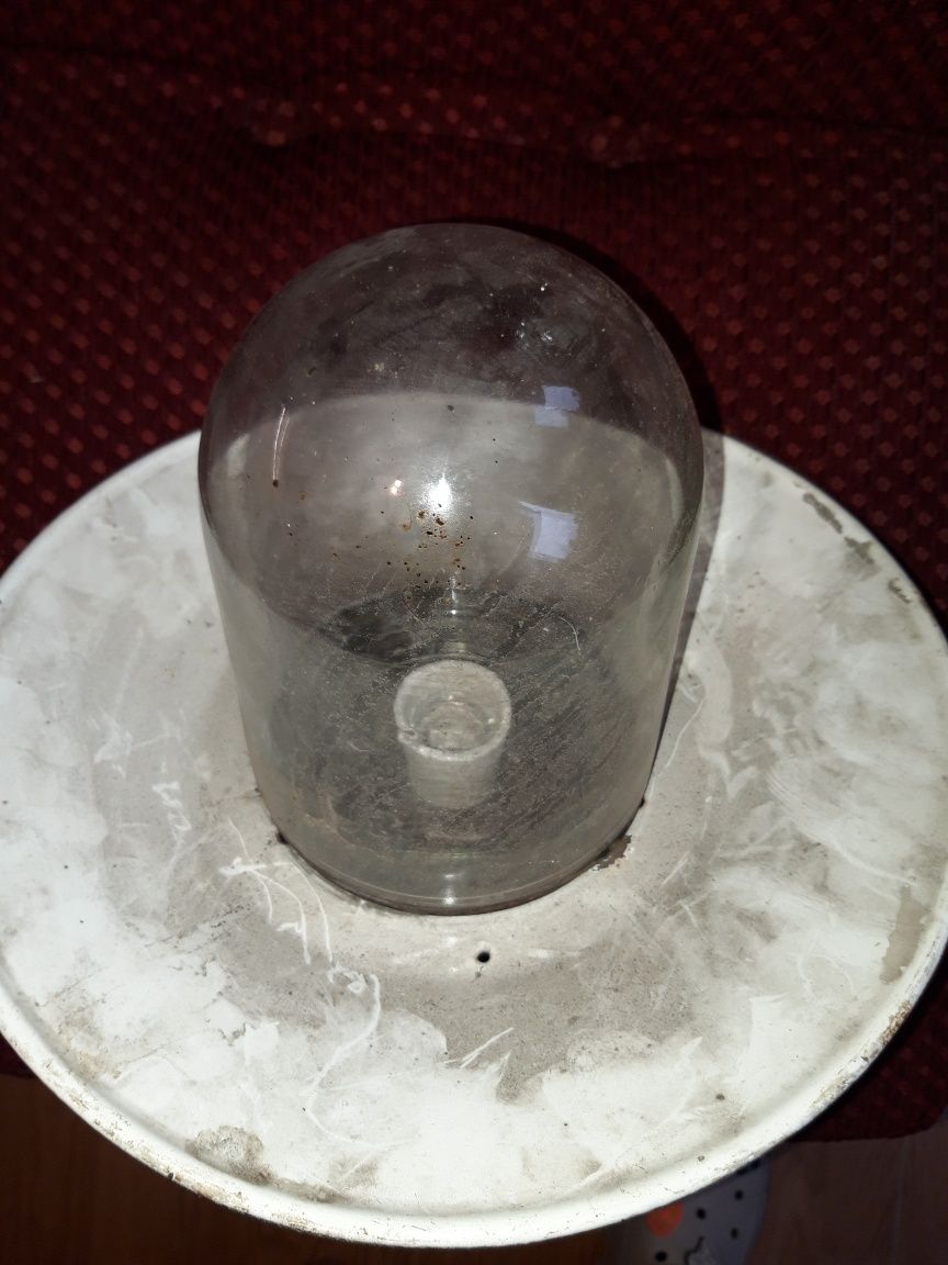 Lampa halowa typ 13711 lata 60-te PRL