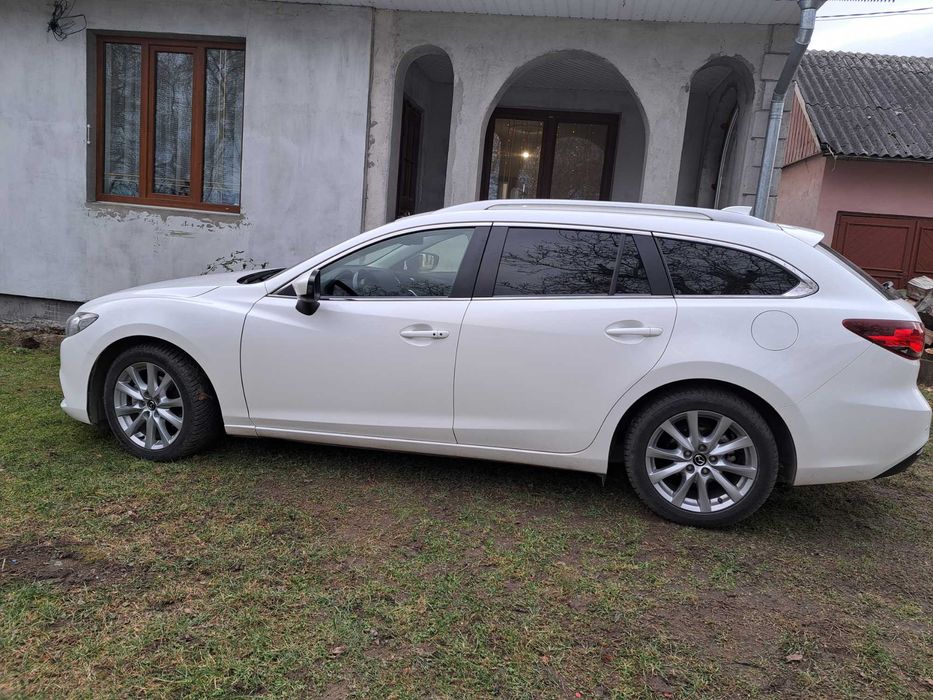 Автомобіль Mazda 6 (SkyActiv AT-D 2.2)