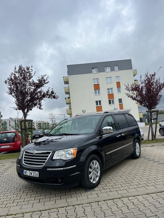 Chrysler Town& Country 2.8 Diesel•Automat•Kamera•7 osób •Xenon•Zamiana