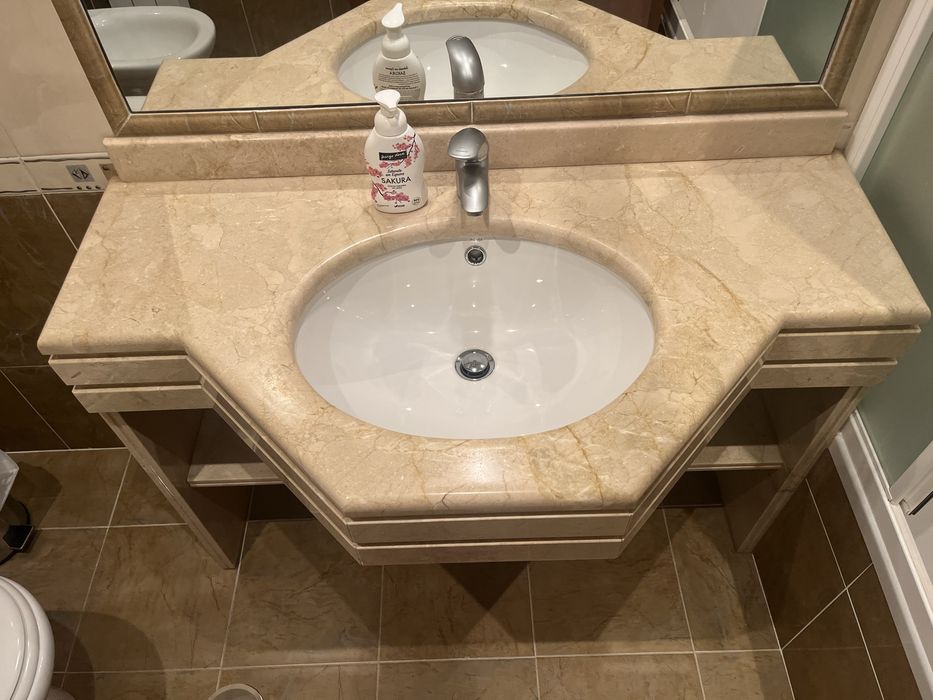 Casa de banho em mármore