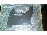 Singelcoils , humbucker , tuners ,ponte vintage e pickguard telecaste