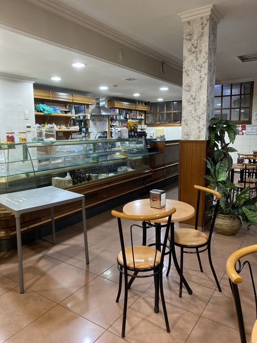 Pastelaria,Snack-Bar Bom estado com tudo equipado