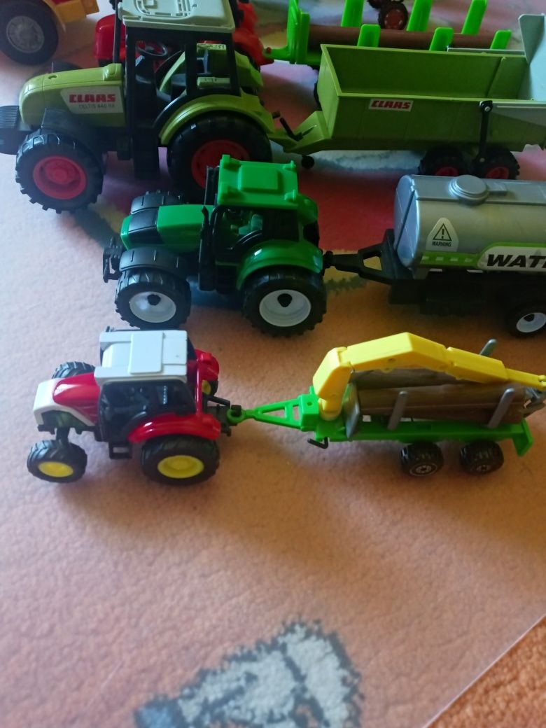 Zestaw zabawek traktory