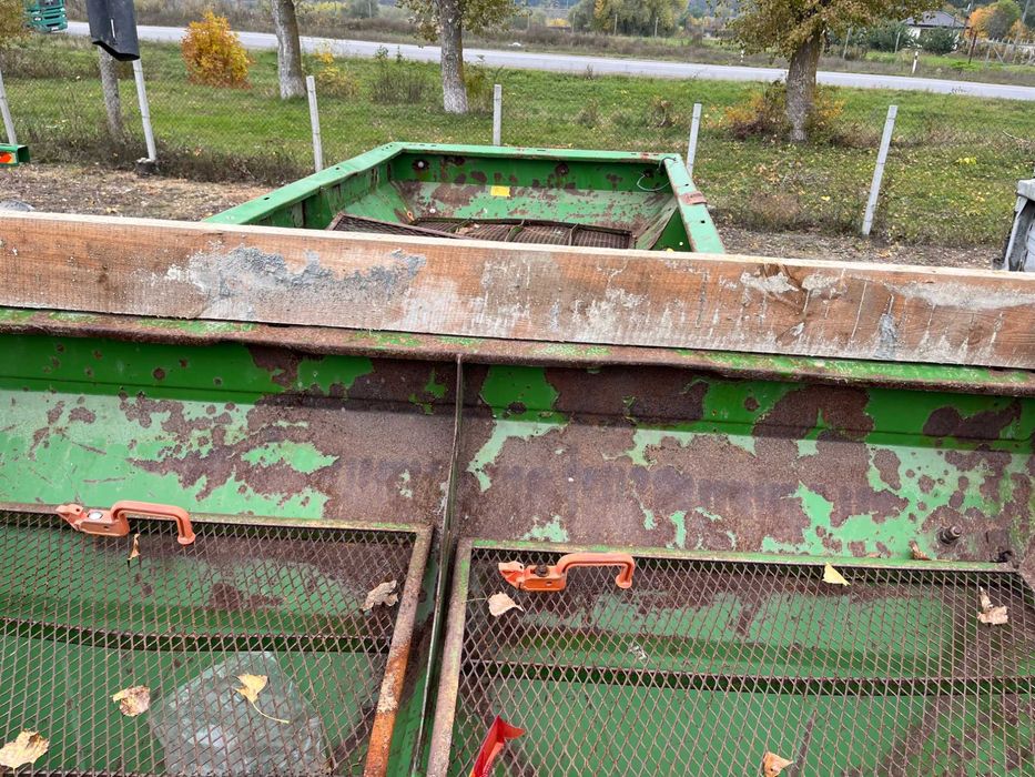 Розкидачі мінеральних добрив Amazone-18, 2013р