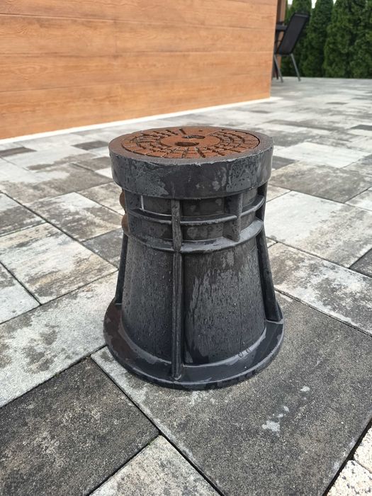 Skrzynka uliczna do zasuwy Woda PHED H-270 Właz żeliwny zaworu NORSON