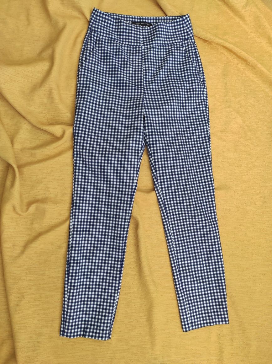 Świetne spodnie Zara wysoki stan r. 36 r. 8 r. S pas 65cm