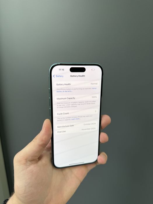 Б/у iPhone 16 256Gb Teal
