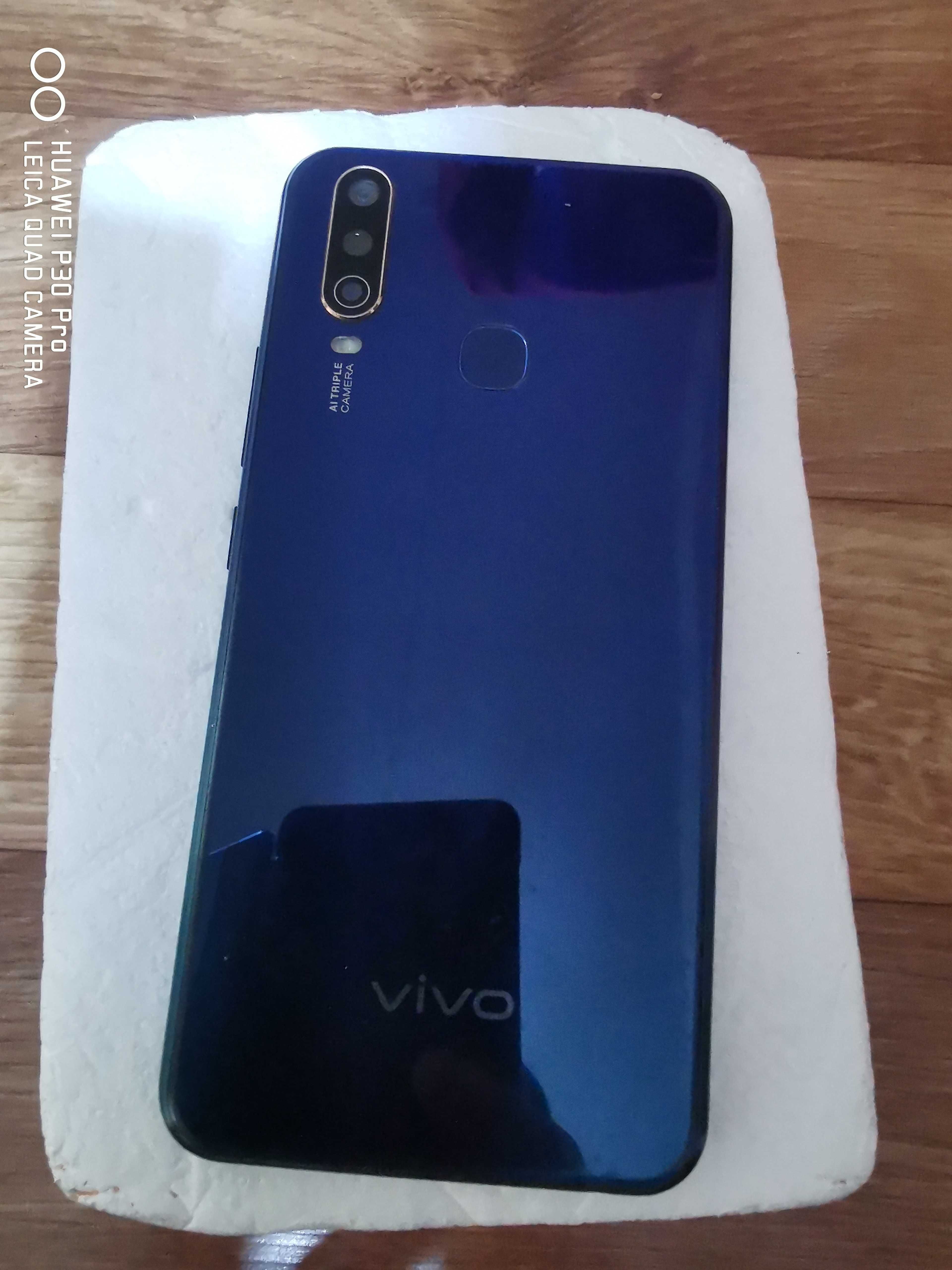 Продам Vivo Y15 4/64GB