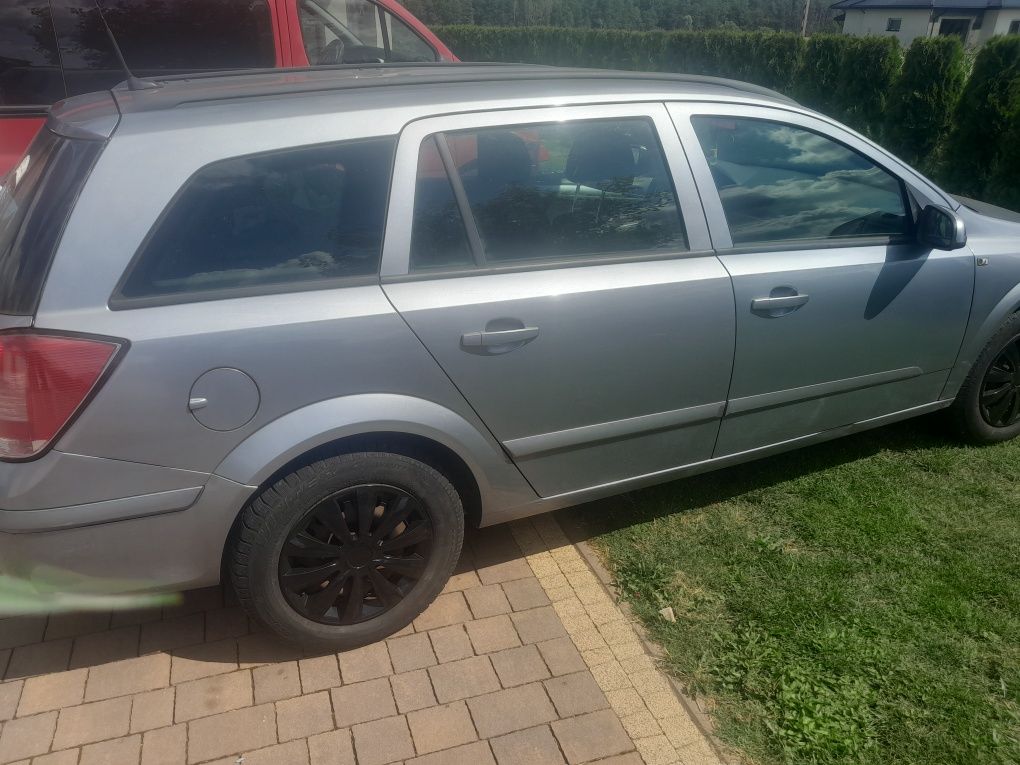 Opel Astra H kombi