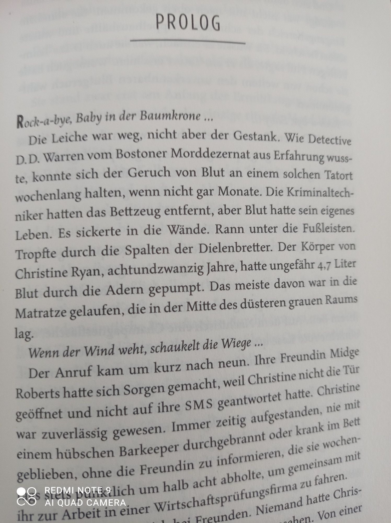 Livro SCHMERZ escrita em Alemão