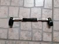 Barra universal para guiador de mota