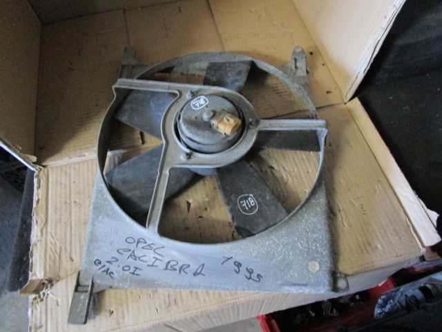 Ventilador 90413986 OPEL CALIBRA 1995 2.0I BOSCH