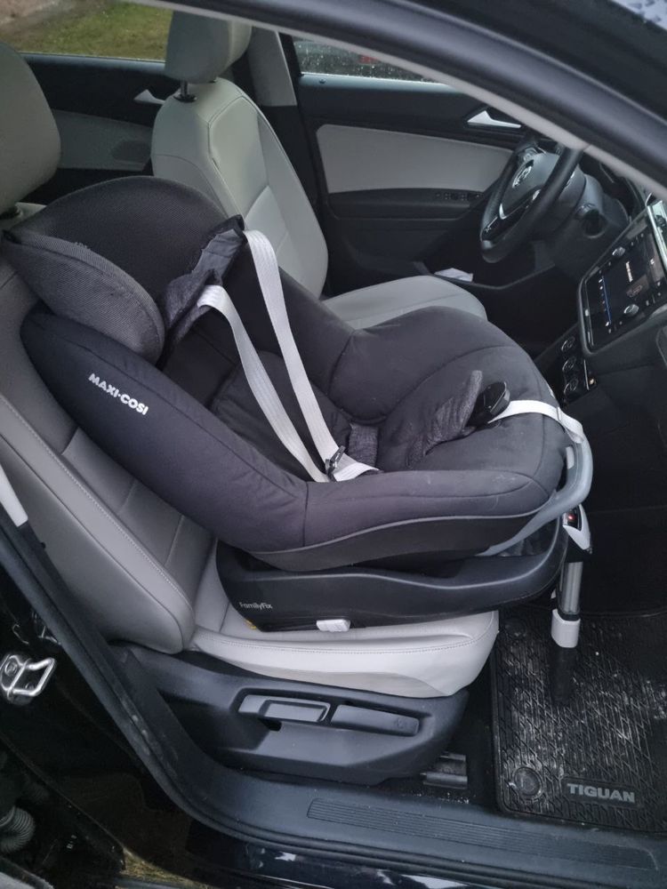 Maxi cosi pearl автокрісло + база