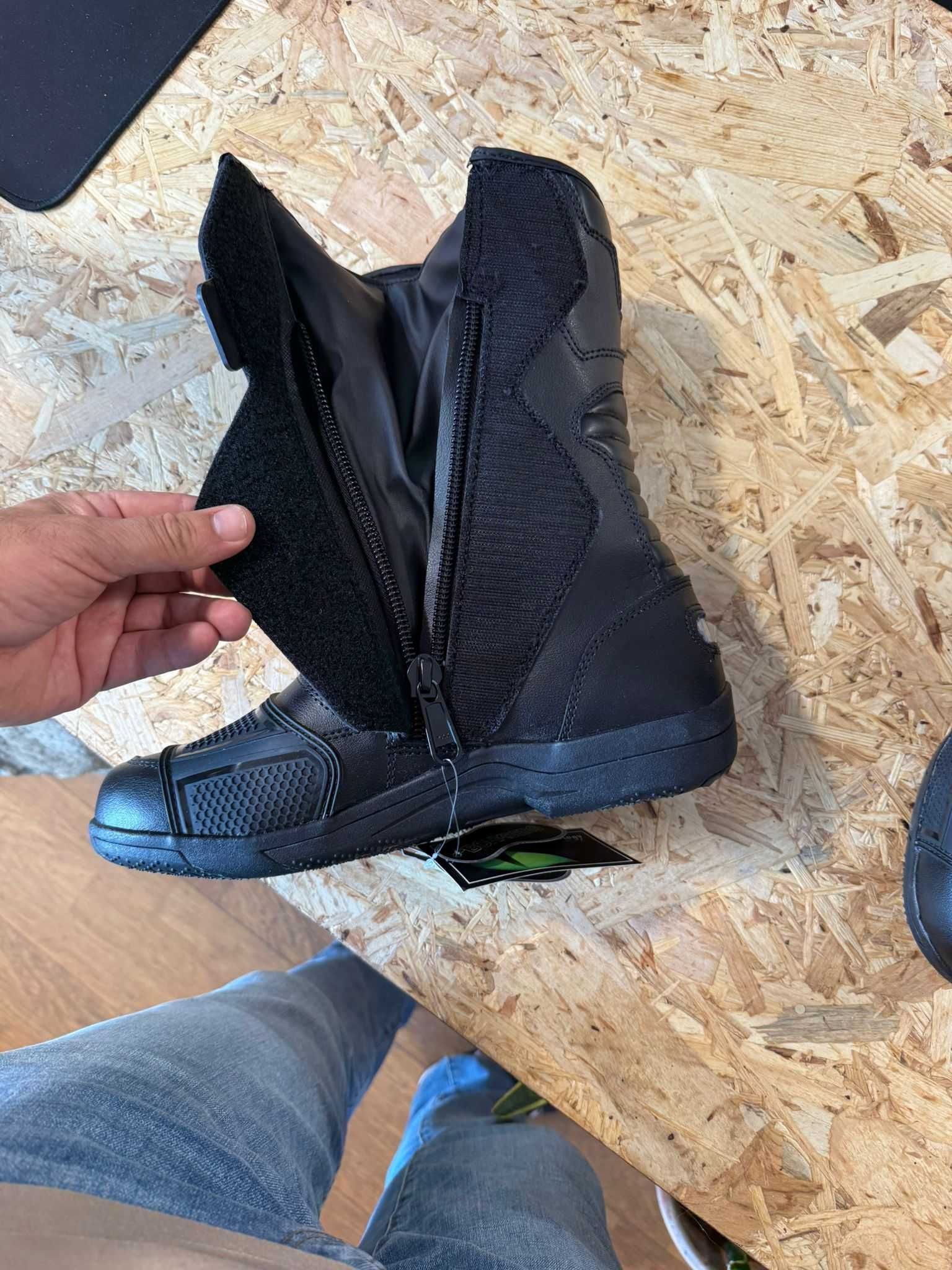 Botas para moto em couro genuíno_novas