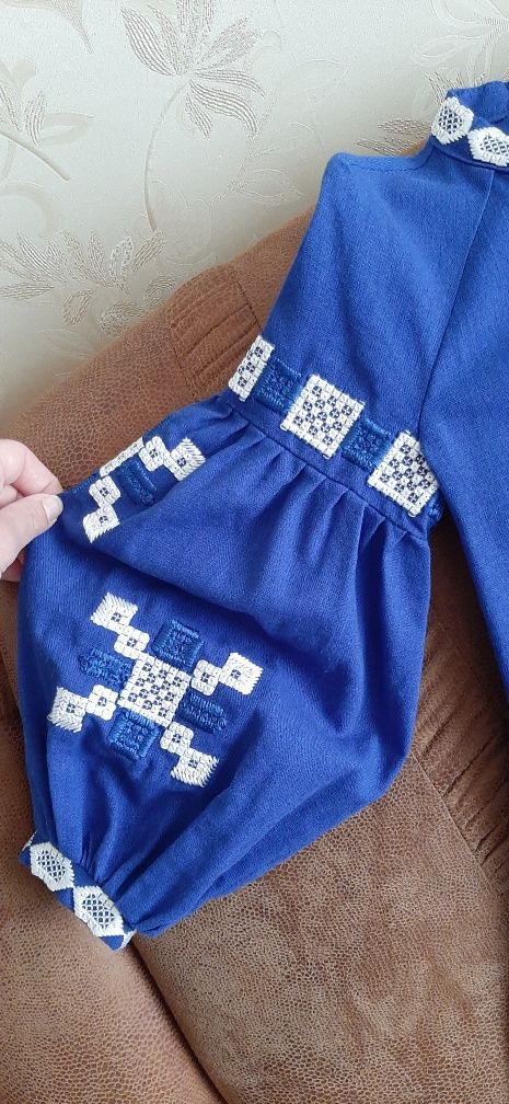 Вишиванка плаття на дівчину дівчинку