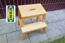 Schodek taboret drewniany.