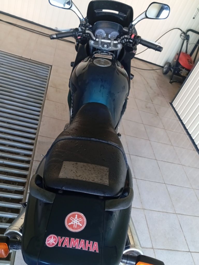 Ямаха Диверсія 600куб