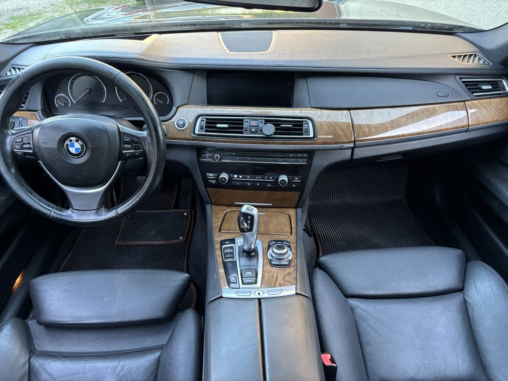 BMW 730D F01 Bogata Zamiana