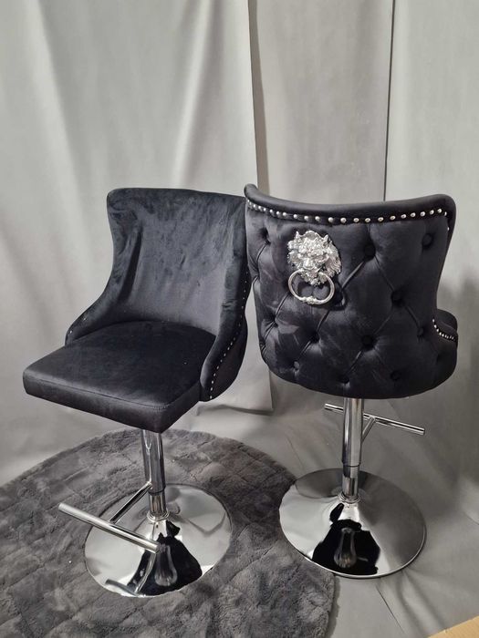 Aksamitne stołki barowe Zestaw 2 stołków na ladę z kołatką lwa Czarne