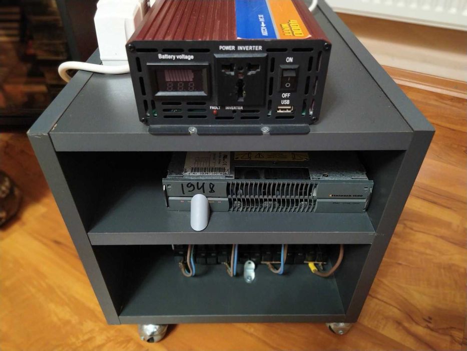 Комплект для дому: інвертор + акумулятор