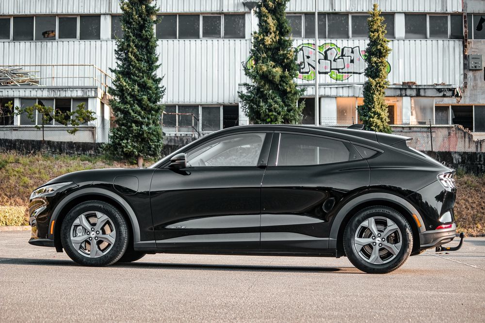 Ford Mustang Mach-E 2021