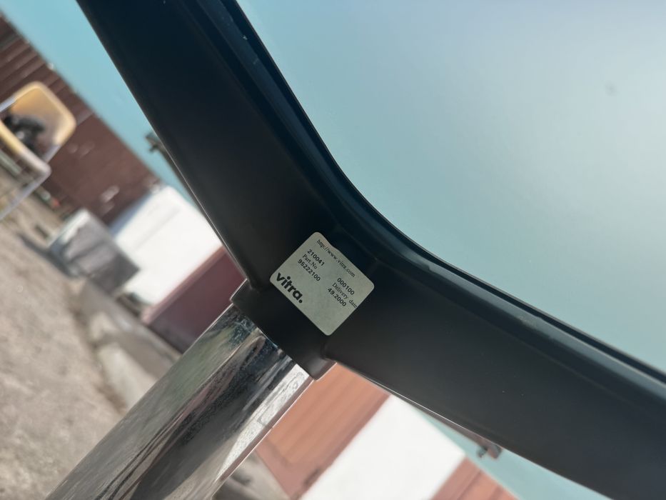 Vitra okrągły szklany stół fi 152cm