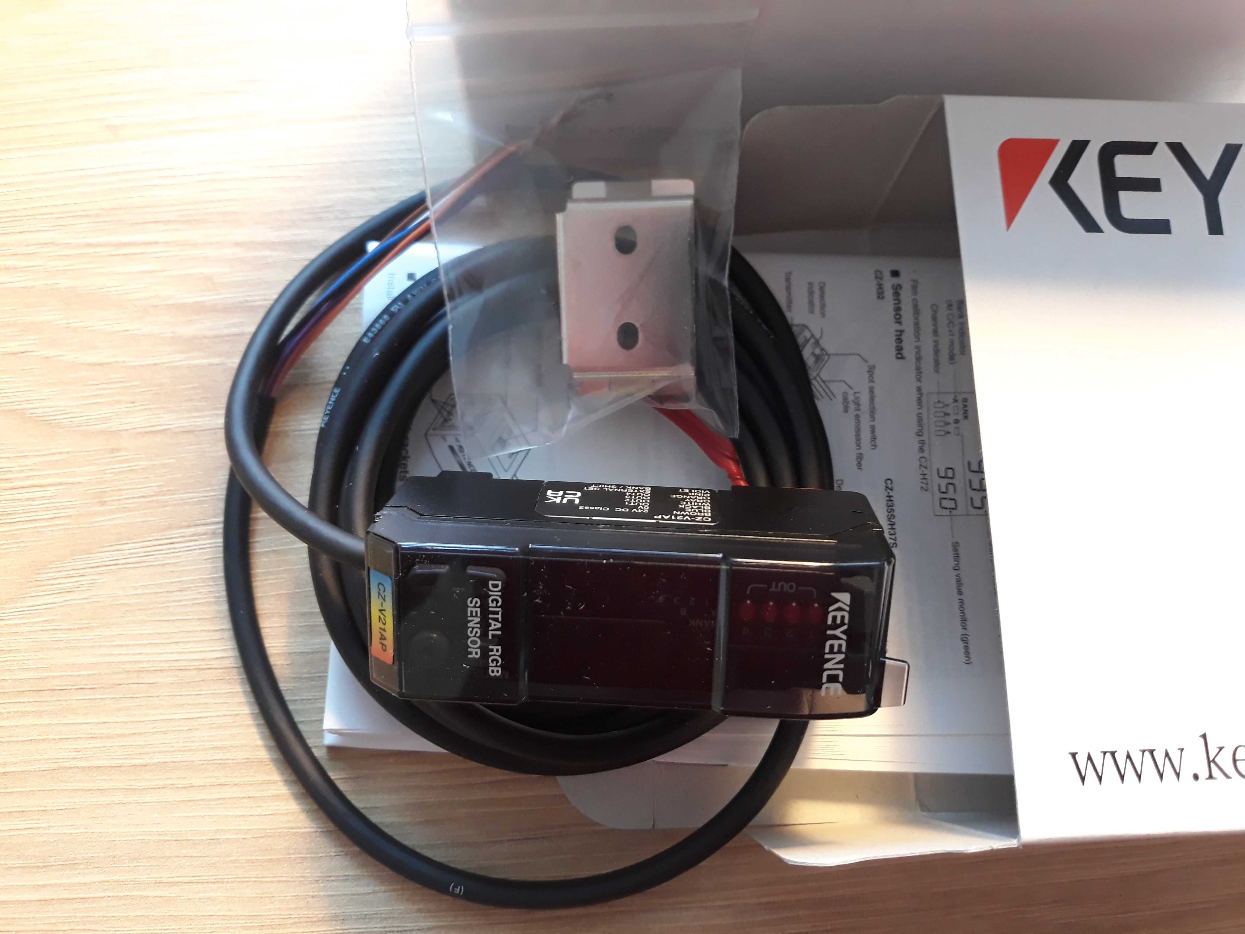 Wzmacniacz, jednostka główna Keyence CZ-V21AP