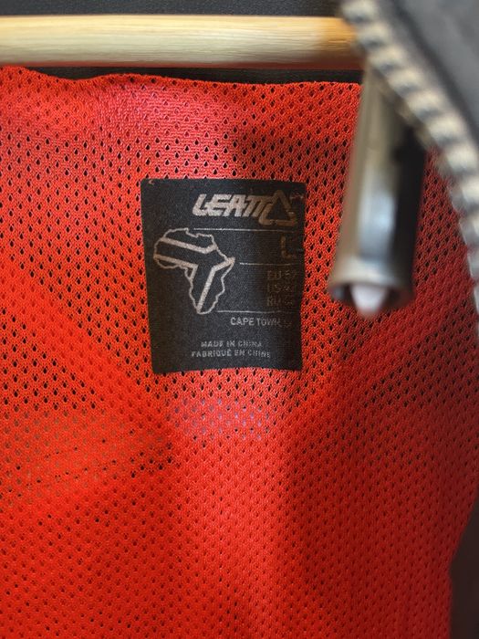 Casaco Leatt 5.5 enduro