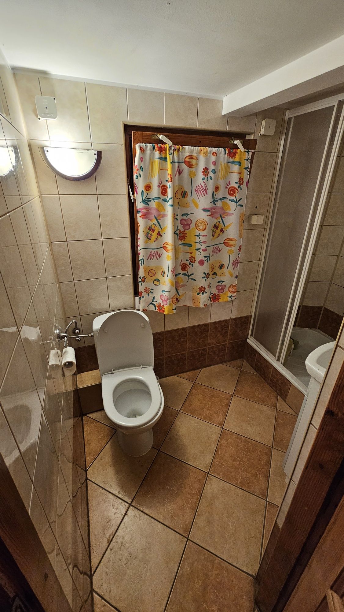 Duży domek nad jeziorem Białym
