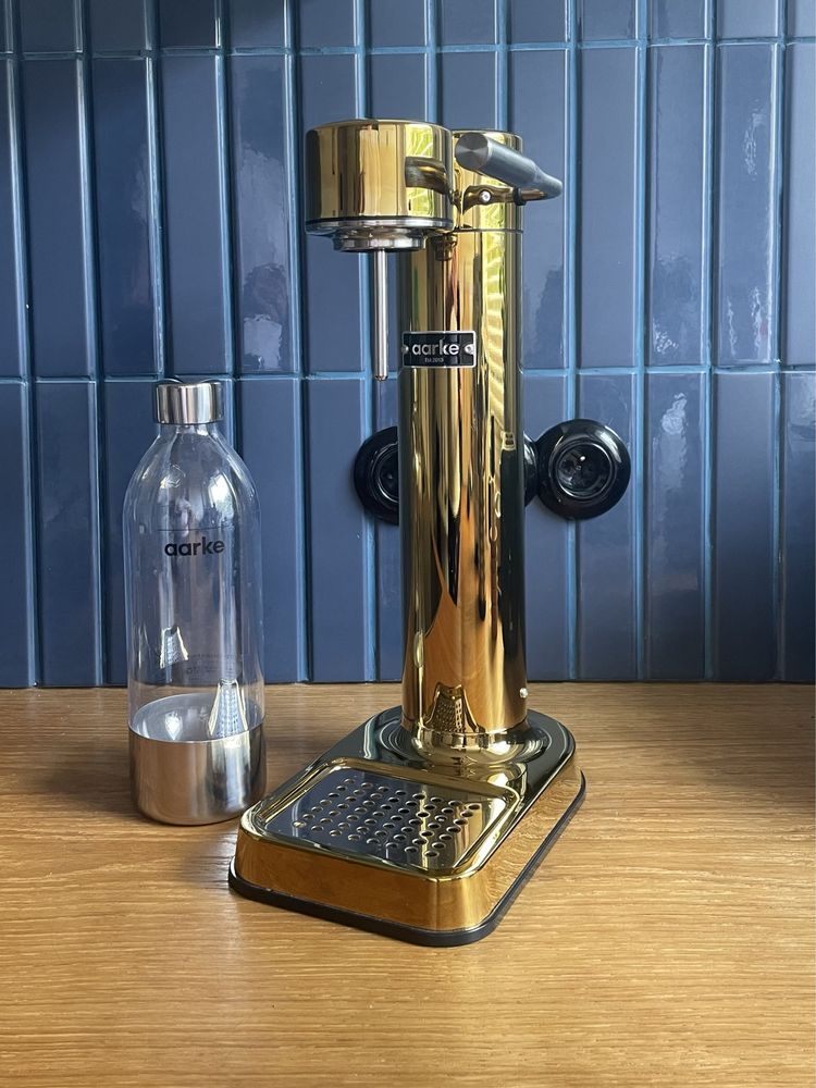 AARKE Carbonator 3 Gold + butla z gazem Sodastream