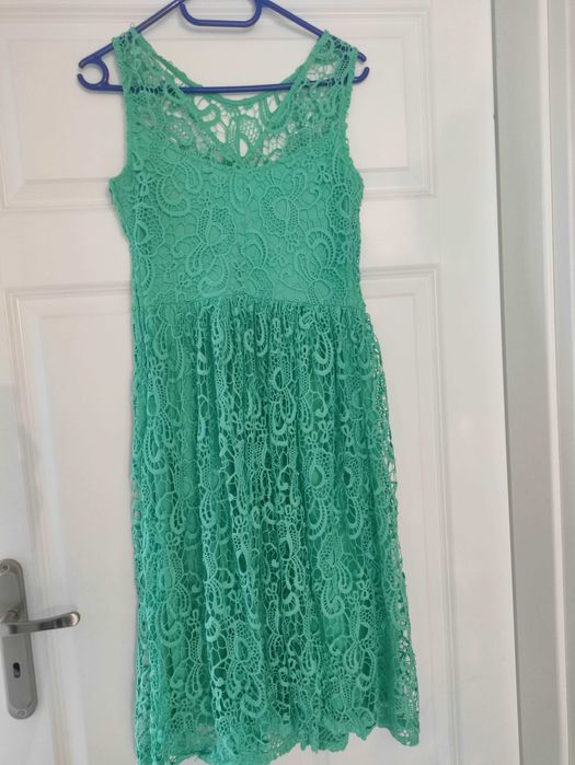 Koronkowa sukienka turkus M