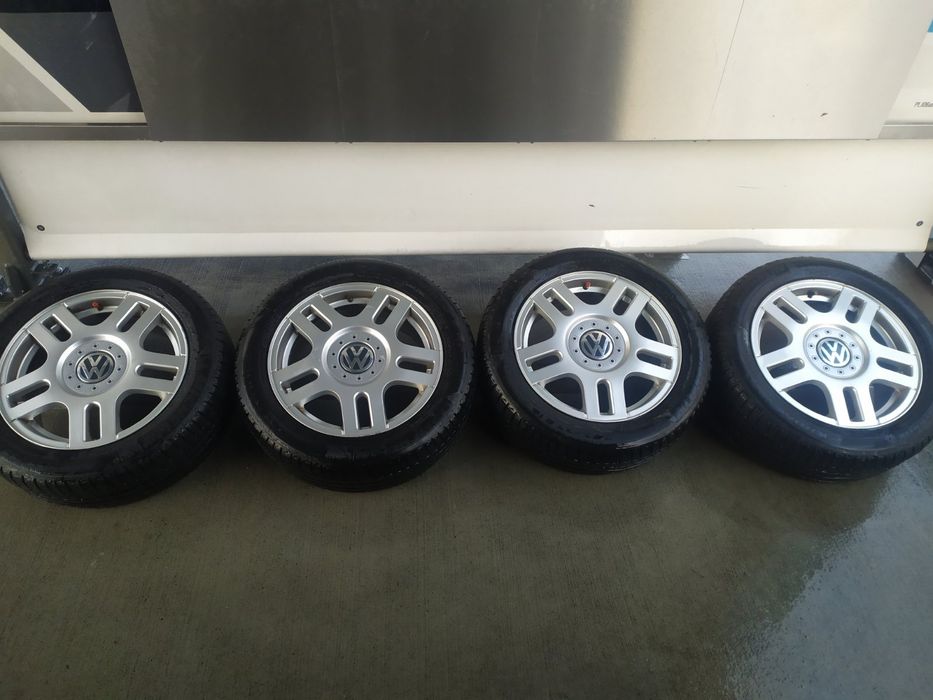 Oryginalne alufelgi vw golf, bora!