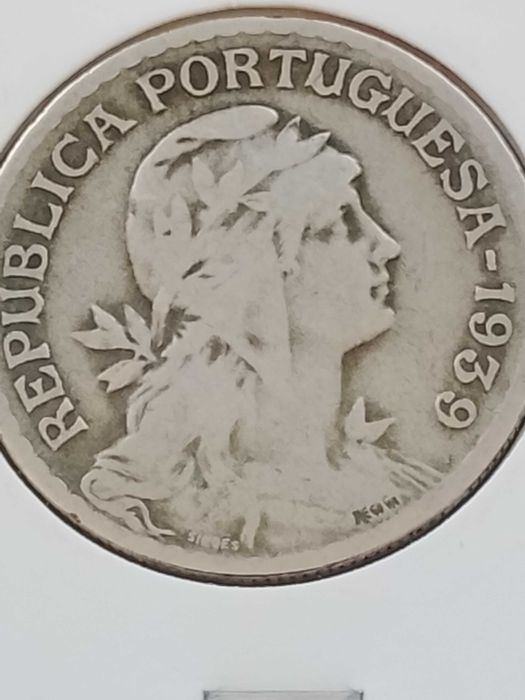 Moeda de 1 escudo de 1937, em alpaca