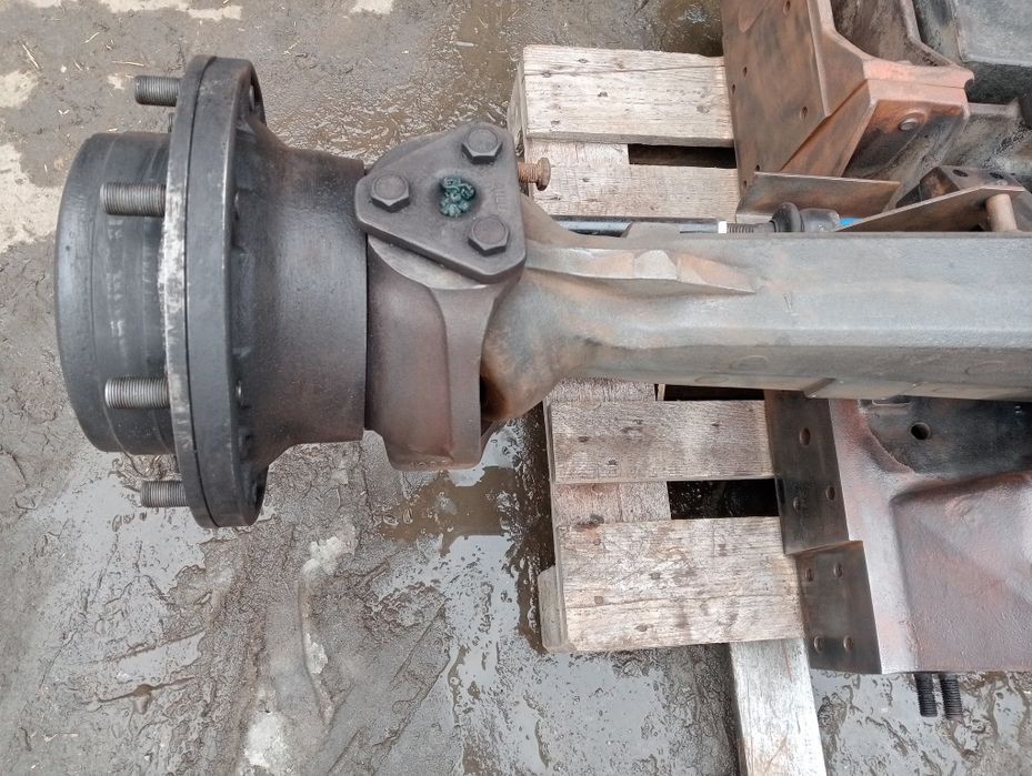 Przedni napęd carraro Zetor forterra