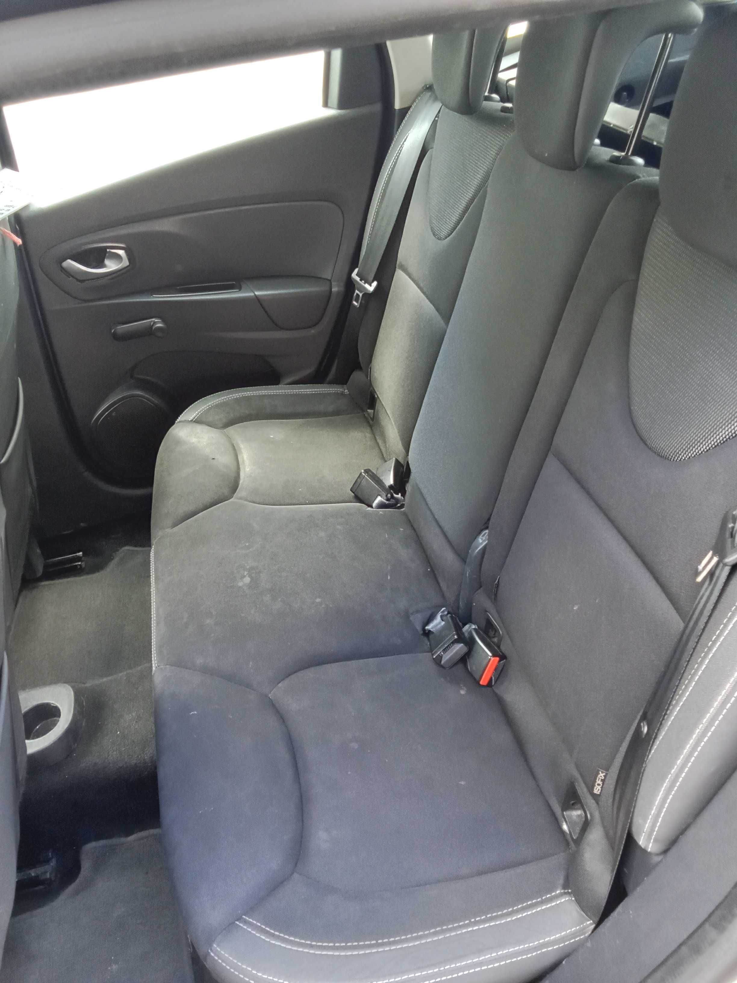 Renault Clio 1.5dci em bom estado a nível geral 2018/10