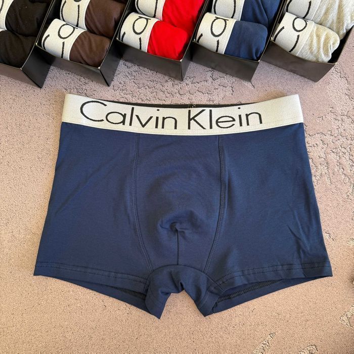 Набор мужских трусов Келвин Кляйн серия White. Чоловічі боксери