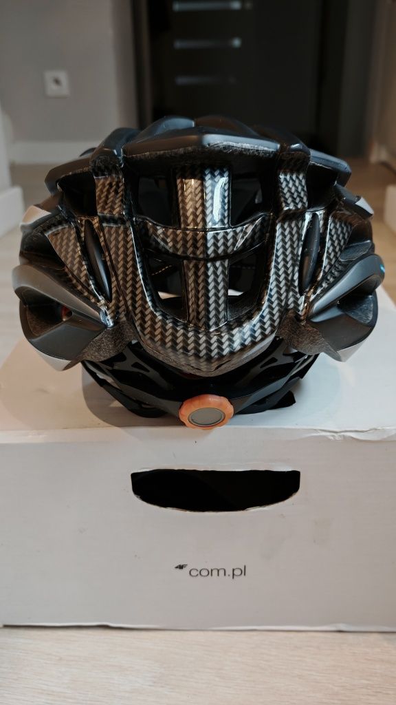 Kask rowerowy 4f czarny roz. M