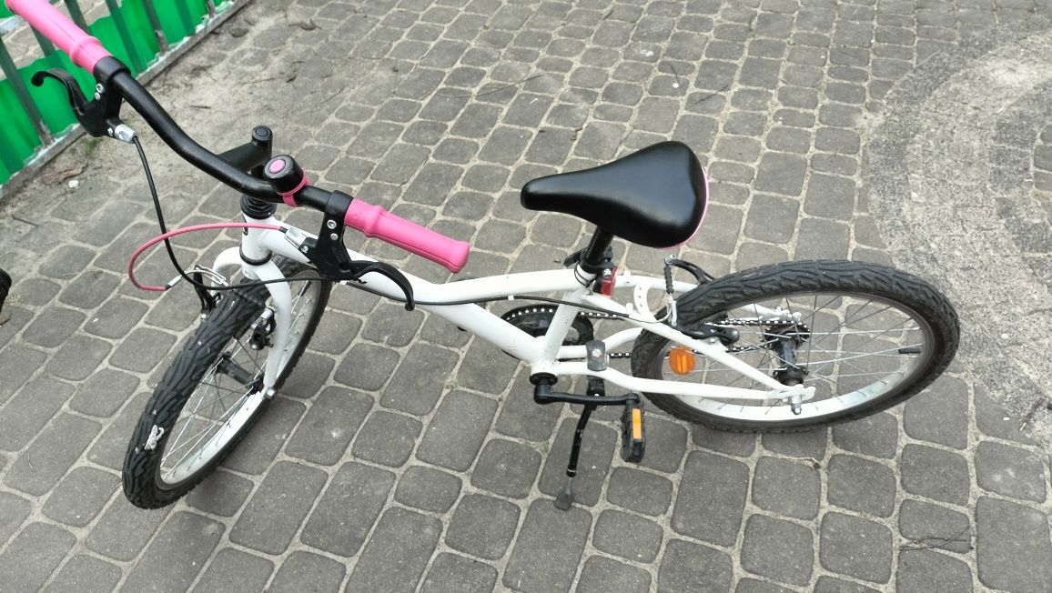 Rower B-Twin dziewczęcy