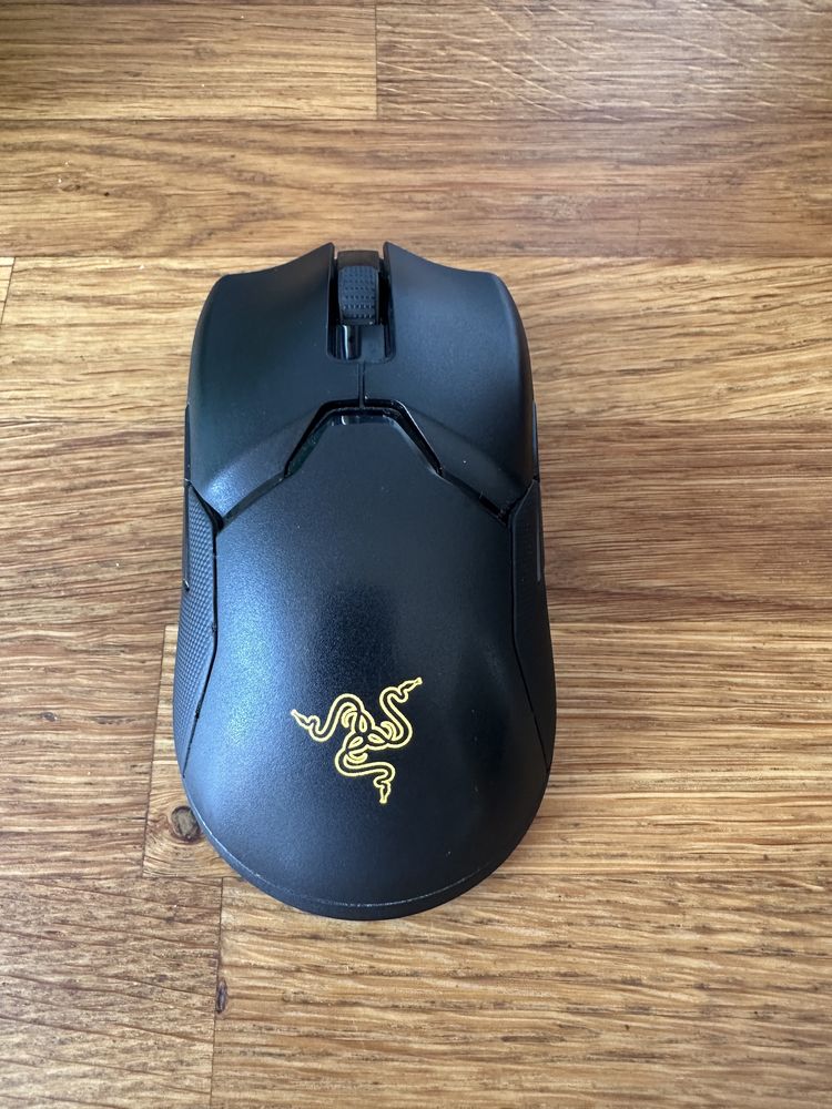 Myszka Razer Viper Ultimate i Dock