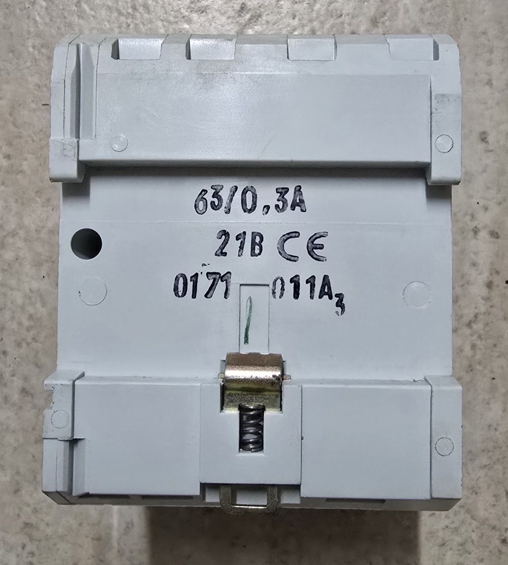 Disjuntor diferencial trifásico 63A