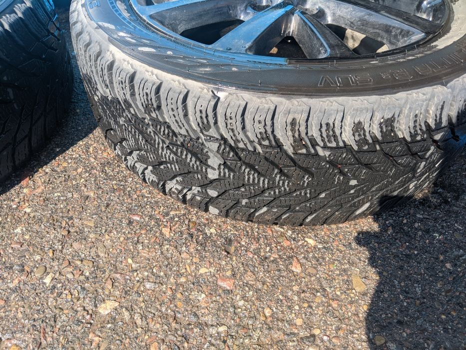 Колеса диски гума для Mazda MX-30 Nokian Tyres Hakkapeliitta R3 SUV 21