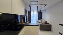Продам Шикарну 1к квартиру з кухнею вітальнею