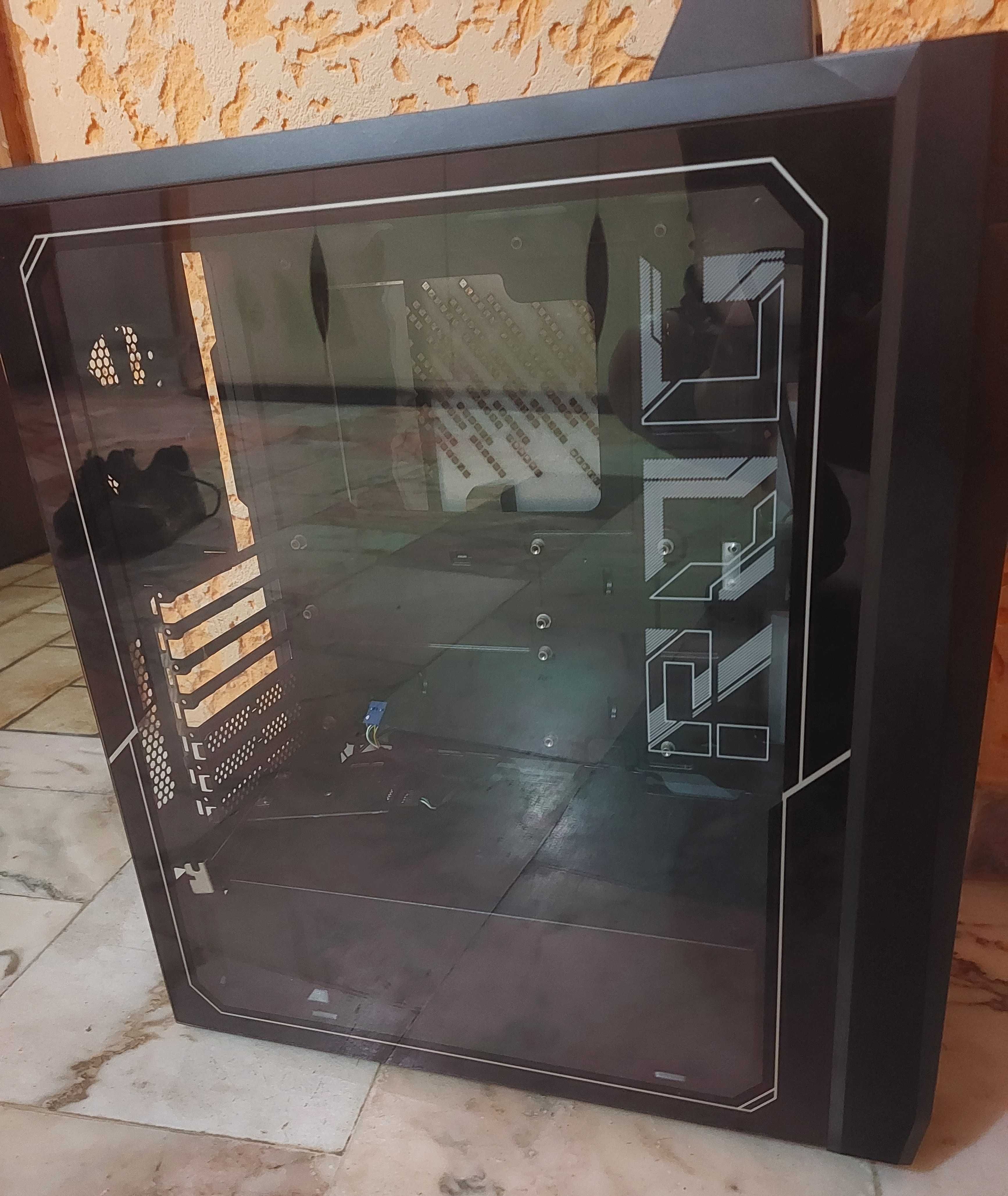 Caixa de PC transparente na lateral