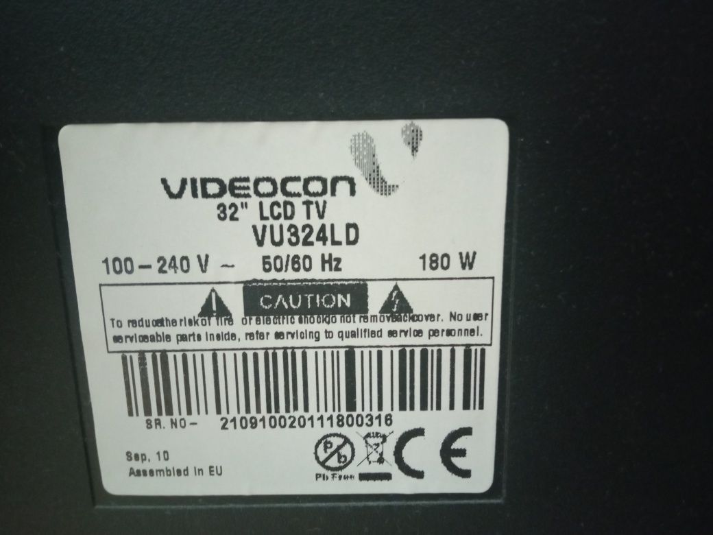 TV com ecrã 70 × 40