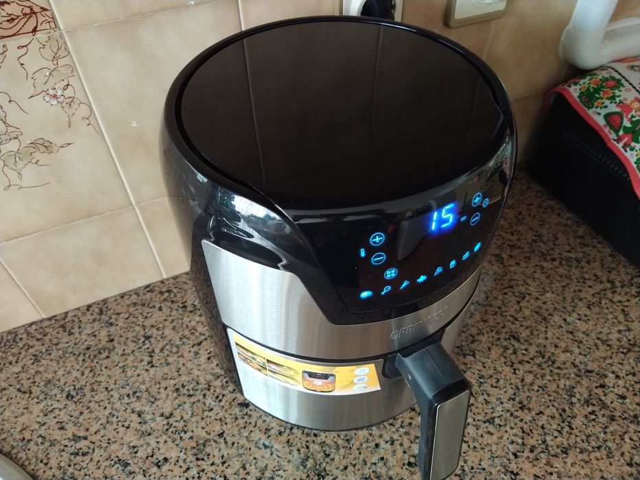 Air fryer fritadeira grelhador açadeira casa quarto apartamento.