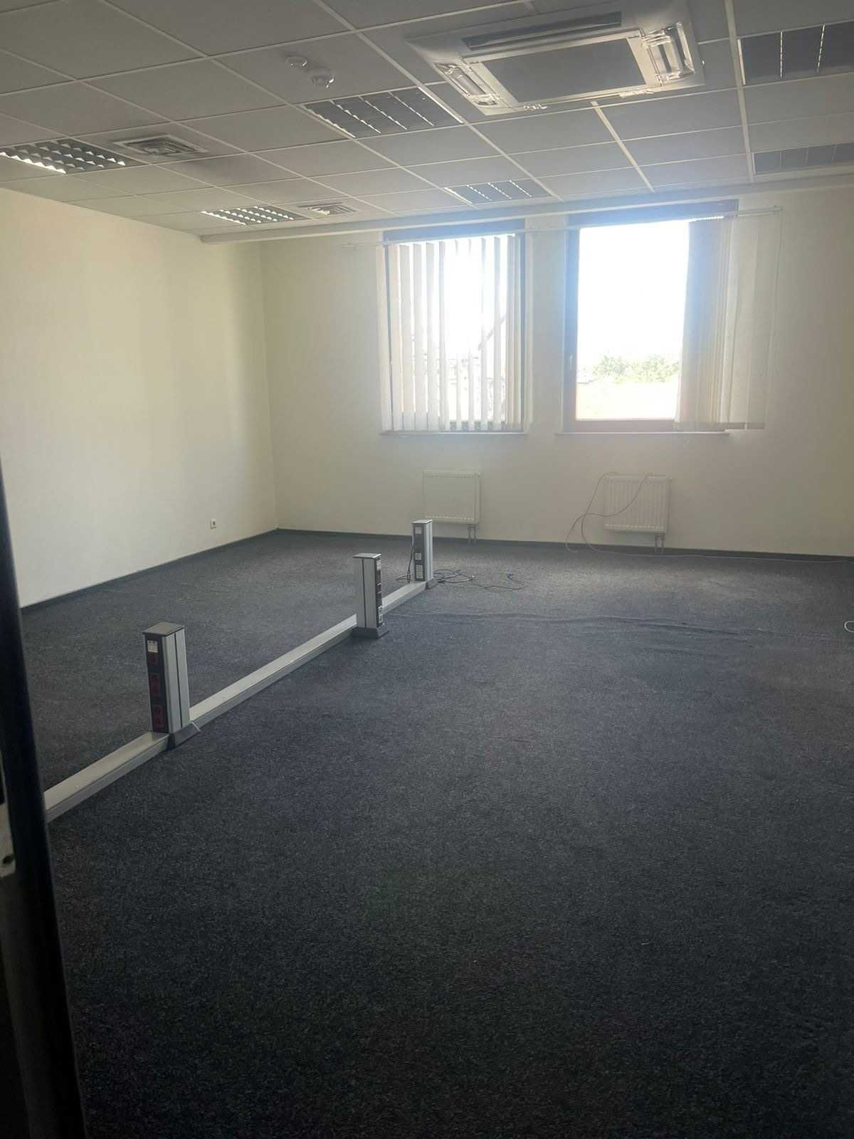 Open Space офіс в центрі метро Університет (800 м2)