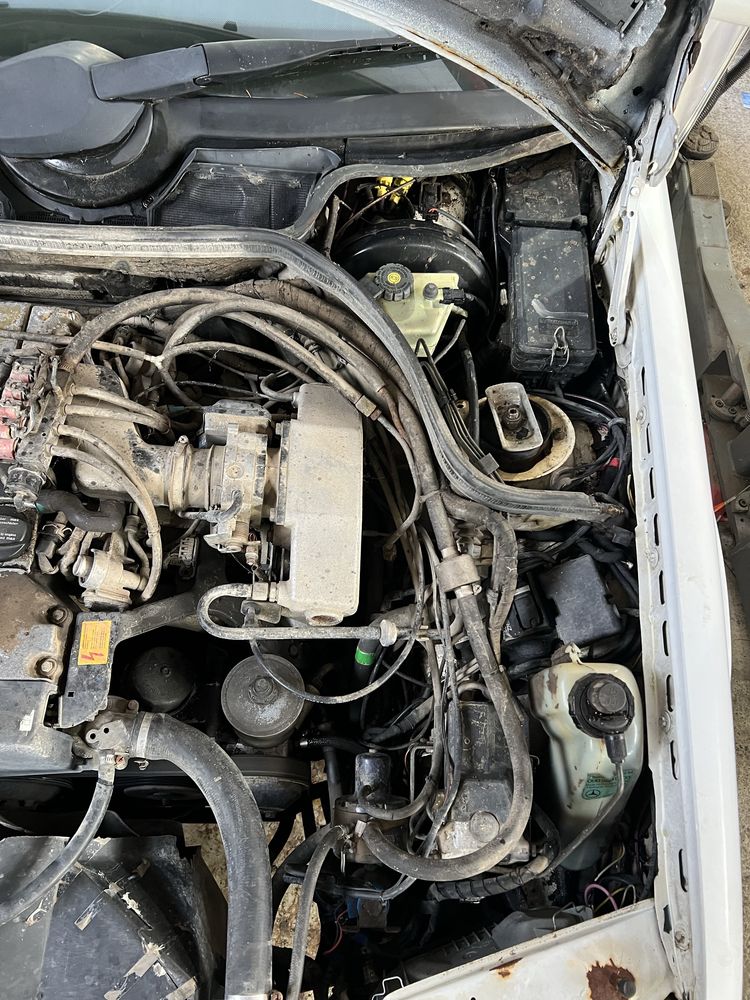 Mercedes W124 W201 W123 W202 двигун М111 2.0 бензин