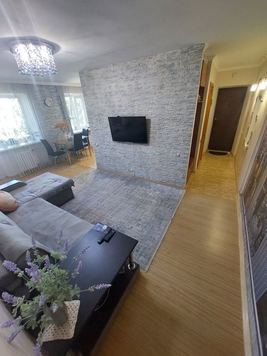 Продаж  3 кімнатна квартира  вулиця Велика  Морська Центр