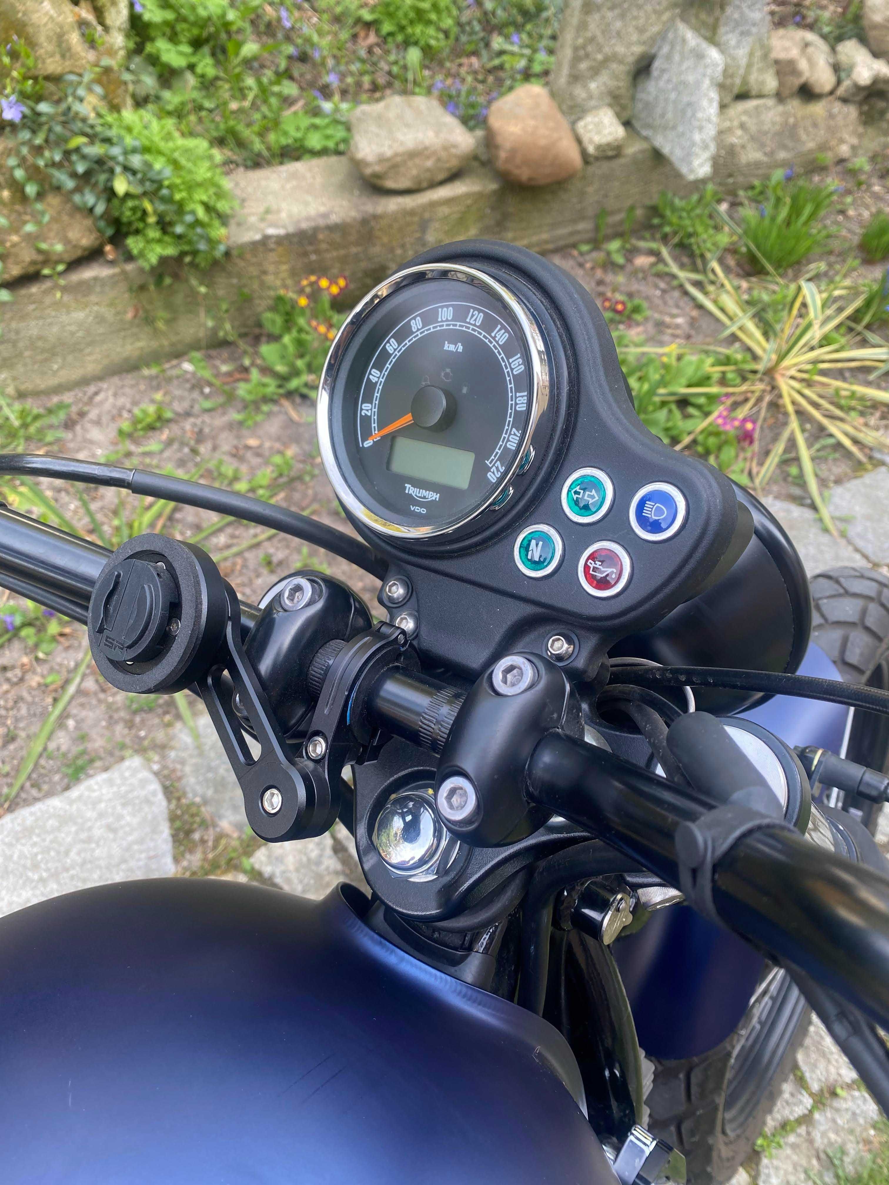 Triumph Scrambler 900 EFI (1200 Bonneville Thruxton)