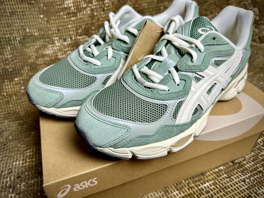 Нож ASICS Gel-NYC Ivy Smoke Grey (US 9.5) кроссовки